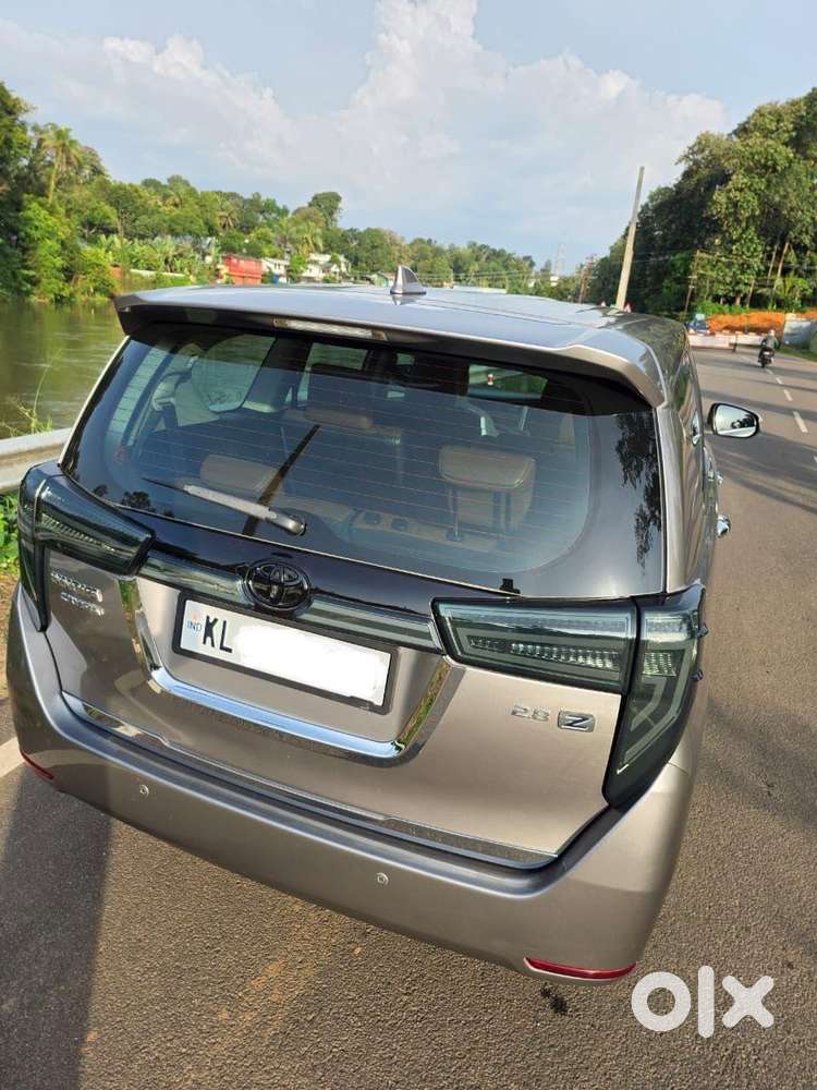 Toyota Innova Crysta 2.8 Zx Automatic 7 Str, 2016, Diesel