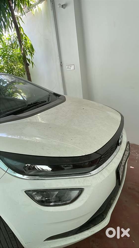 Tata Altroz Petrol 2021