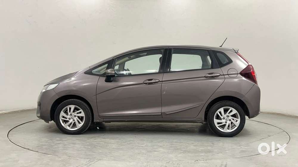 Honda Jazz [ ] 1.2 V I-vtec Mt, 2016, Petrol