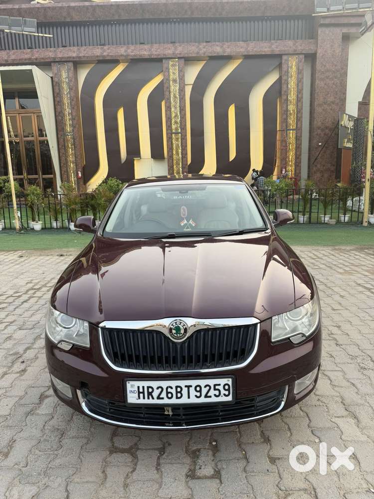 Skoda Superb 1.8 Tfsi Mt, 2012, Petrol