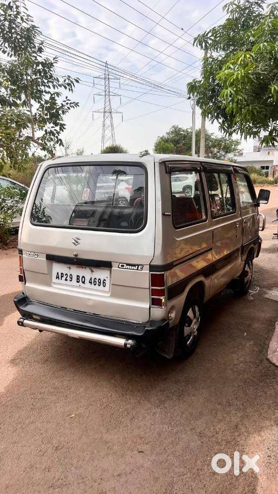 Maruti Suzuki Omni 8 Seater Bsii, 2012, Petrol