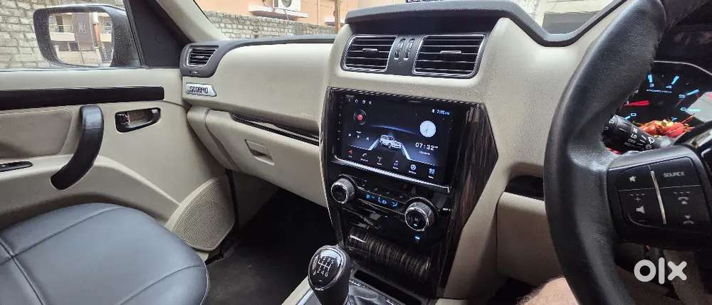 Mahindra Scorpio S11 Boss Edition Black Colour Captain Seat