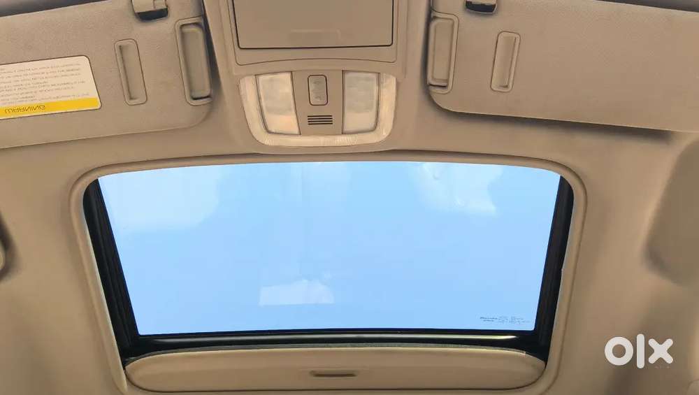 Xuv500 W10 Top Notch Condition