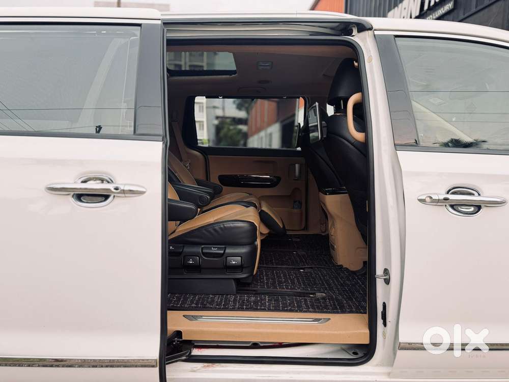 Kia Carnival Limousine, 2020, Diesel