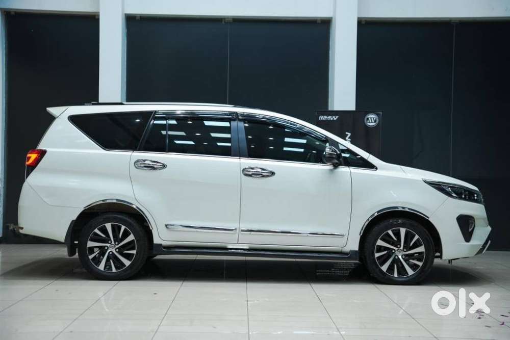 Toyota Innova Crysta 2.4 Z 7 Str, 2022, Diesel