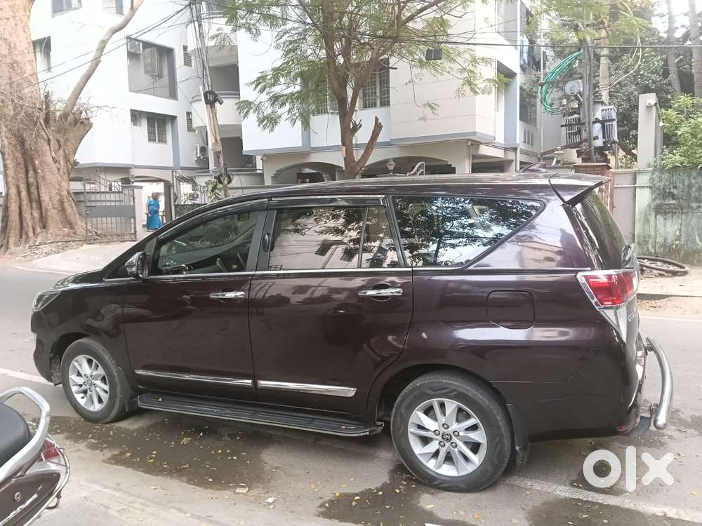 Toyota Innova Crysta 2.8 Gx At 8s, 2019, Diesel