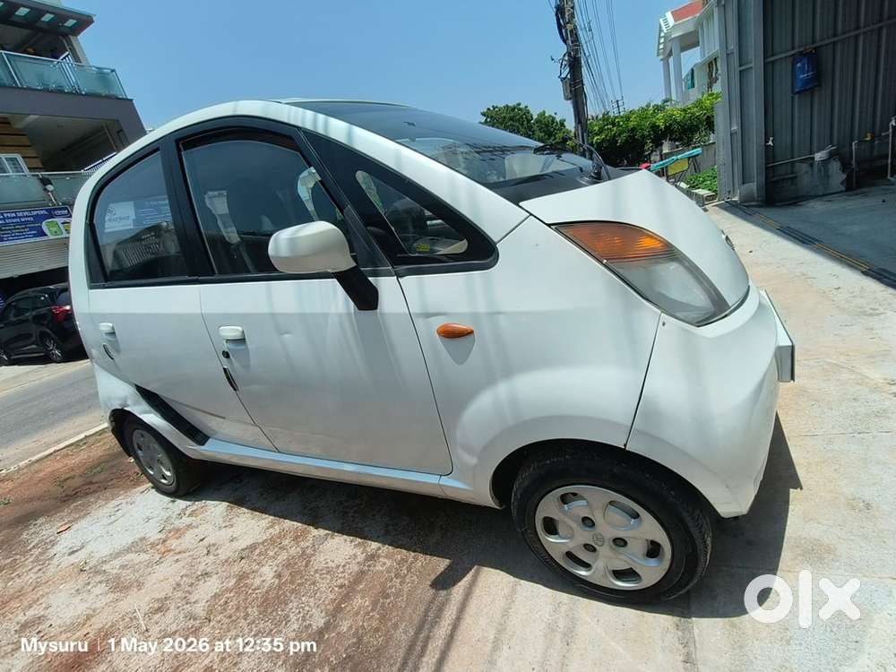 Tata Nano 2012