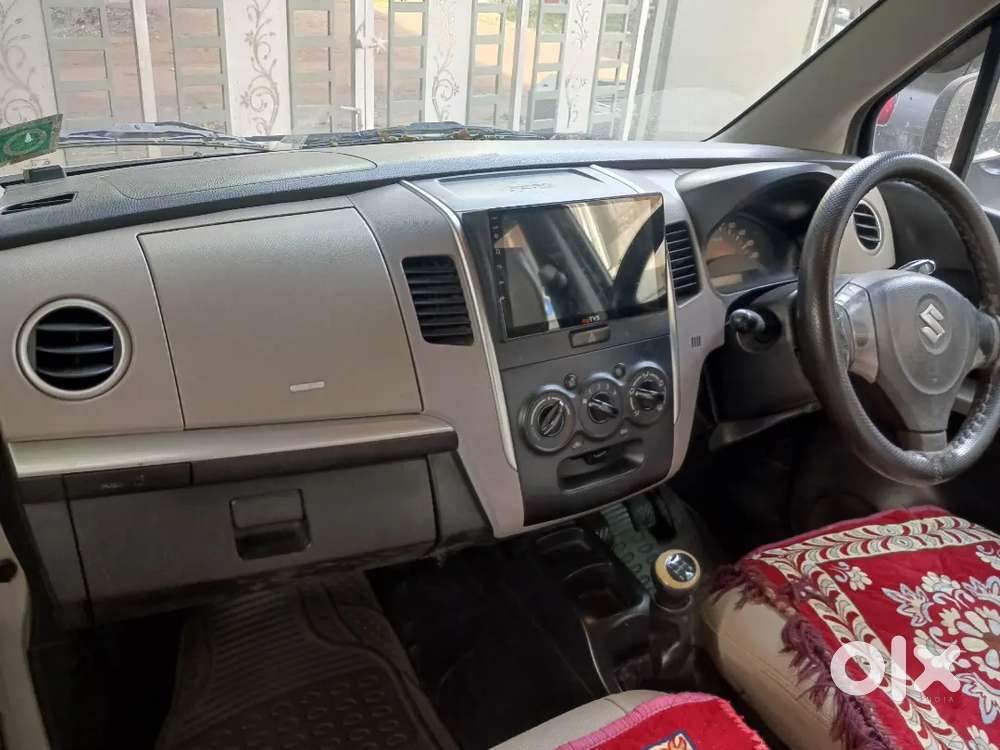 Maruti Suzuki Wagon R With Company Fitted Cng
