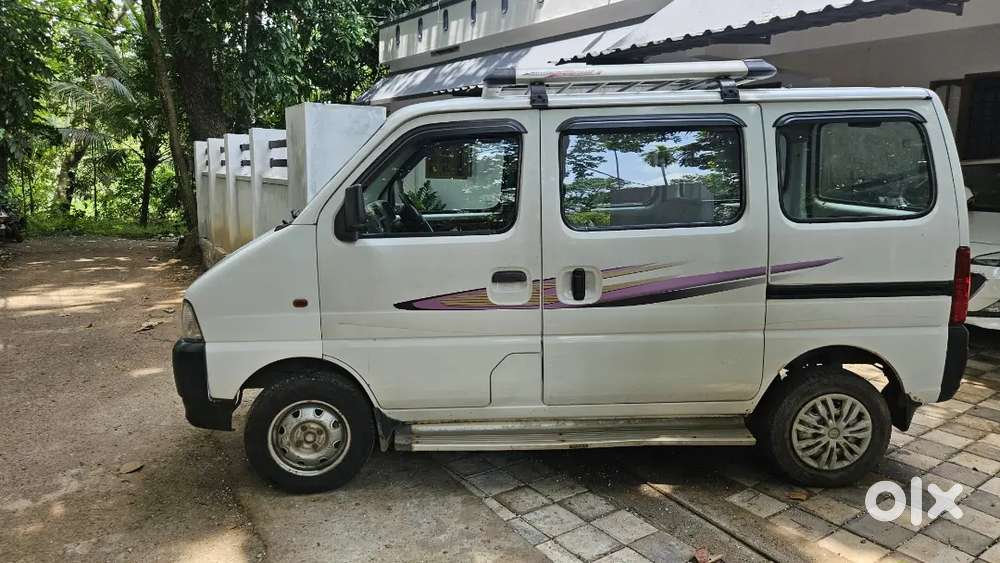 Maruti Suzuki Eeco 2016 Petrol Well Maintained