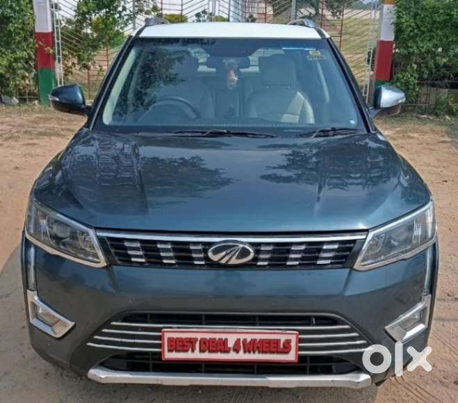 Mahindra Xuv300 W8, 2020, Petrol