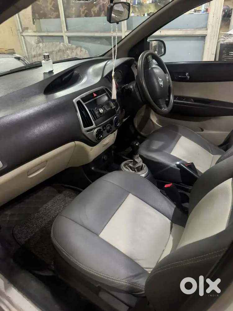 Hyundai I20 [2012] Petrol Manual