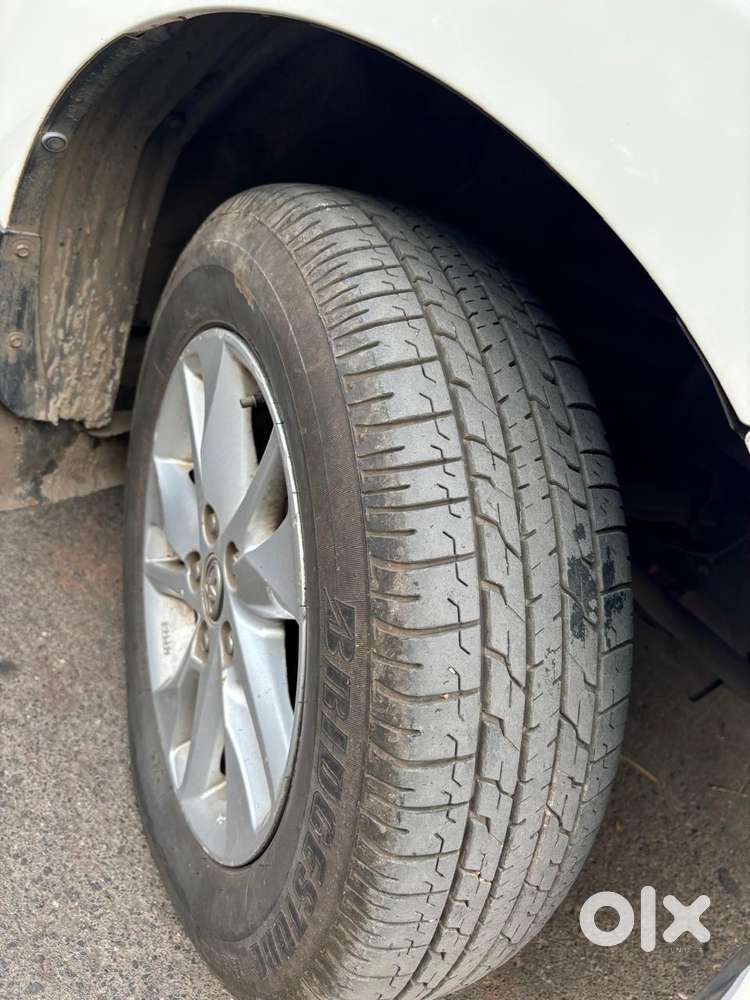 Toyota Innova Crysta 2.7 Gx At 8s, 2017, Diesel