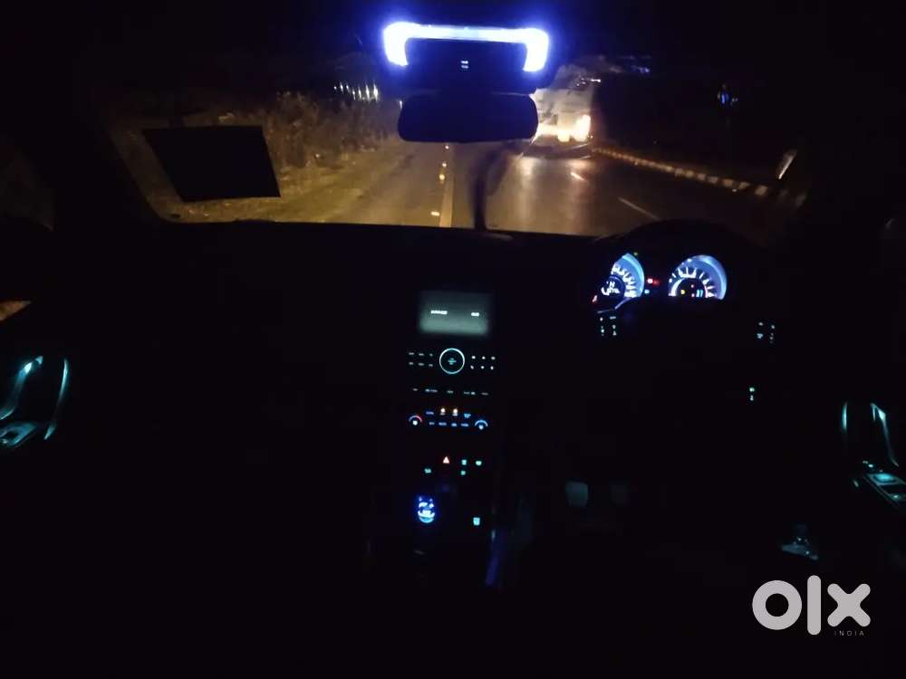 Mahindra Xuv500 Sunroof