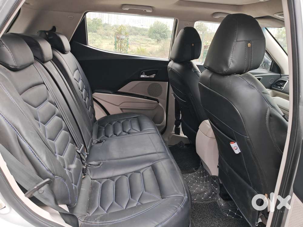 Mahindra Xuv300 W8 Option, 2019, Petrol