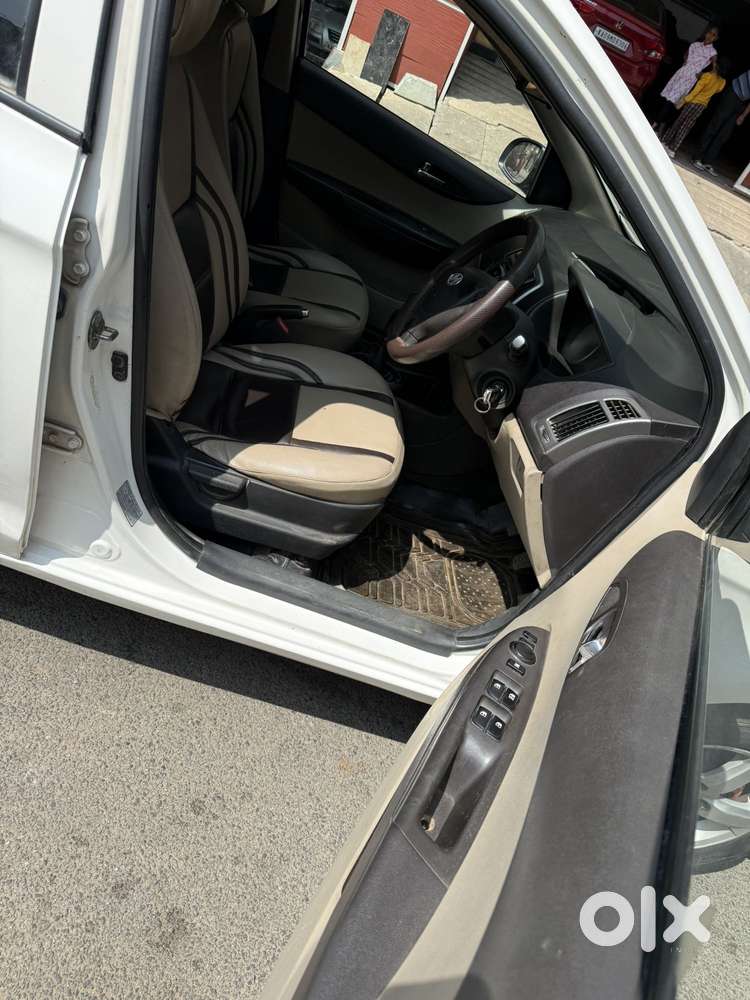 Hyundai I20 2012-2014 Magna 1.4 Crdi (diesel), 2013, Diesel