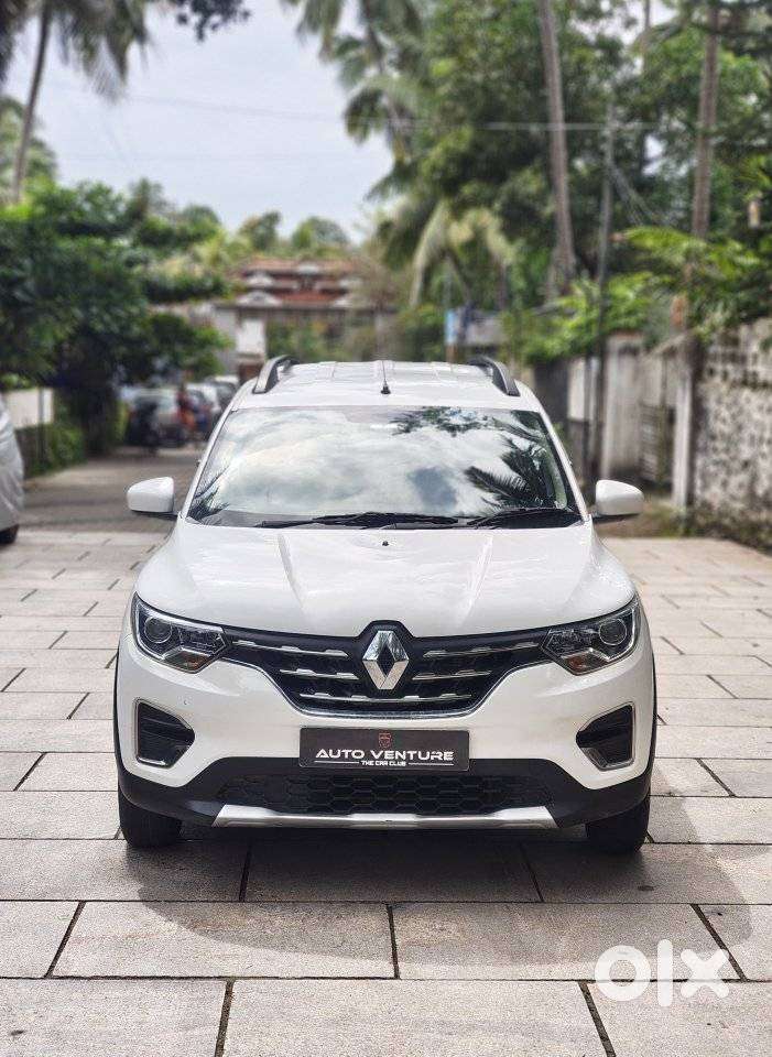 Renault Triber Rxt, 2021, Petrol