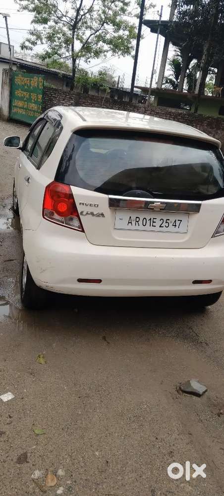 Chevrolet Aveo 2011 Petrol 75000 Km Driven