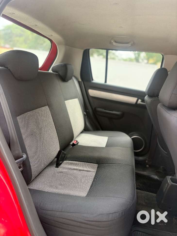Maruti Suzuki Swift 1.3 Vxi, 2010, Petrol