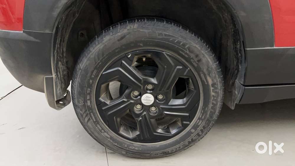 Maruti Suzuki Brezza Vxi At, 2022, Petrol