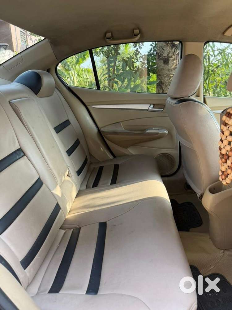 Honda City V I-vtec 2010 Petrol  Fc Till 2030  Insurance Live