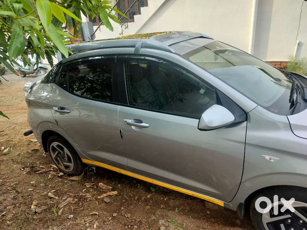 Hyundai Aura 2025 Yellow/t Board For Sale