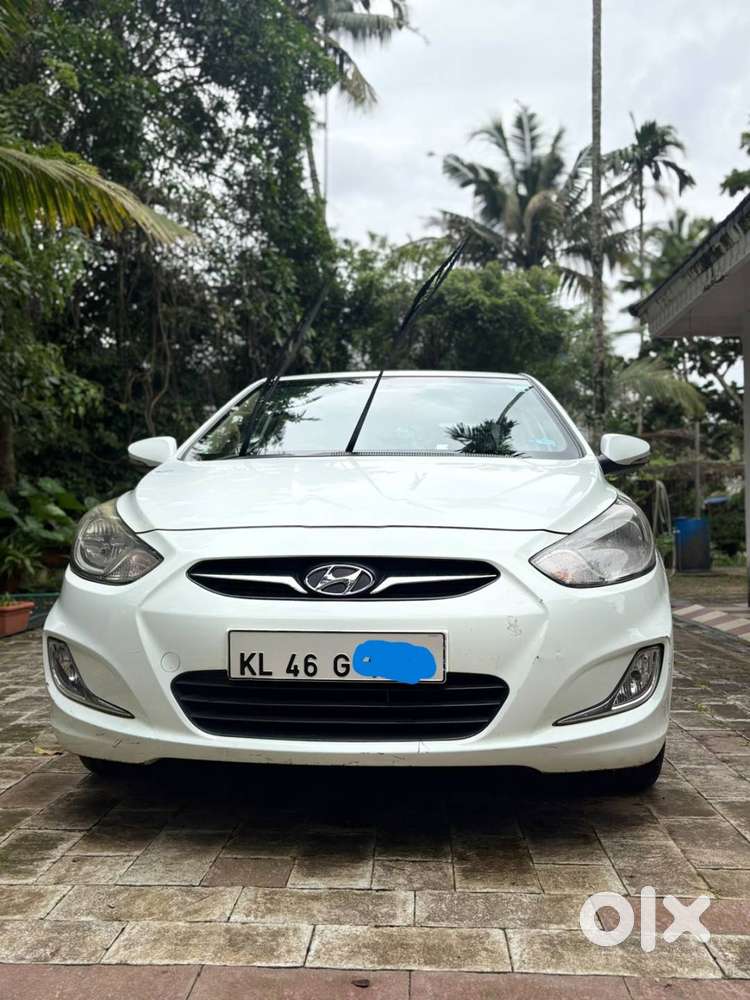 Hyundai Verna 2012 Diesel 96000 Km Driven