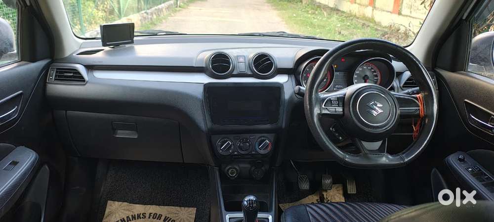 Maruti Suzuki Swift 1.2 Vxi (o), 2022, Petrol