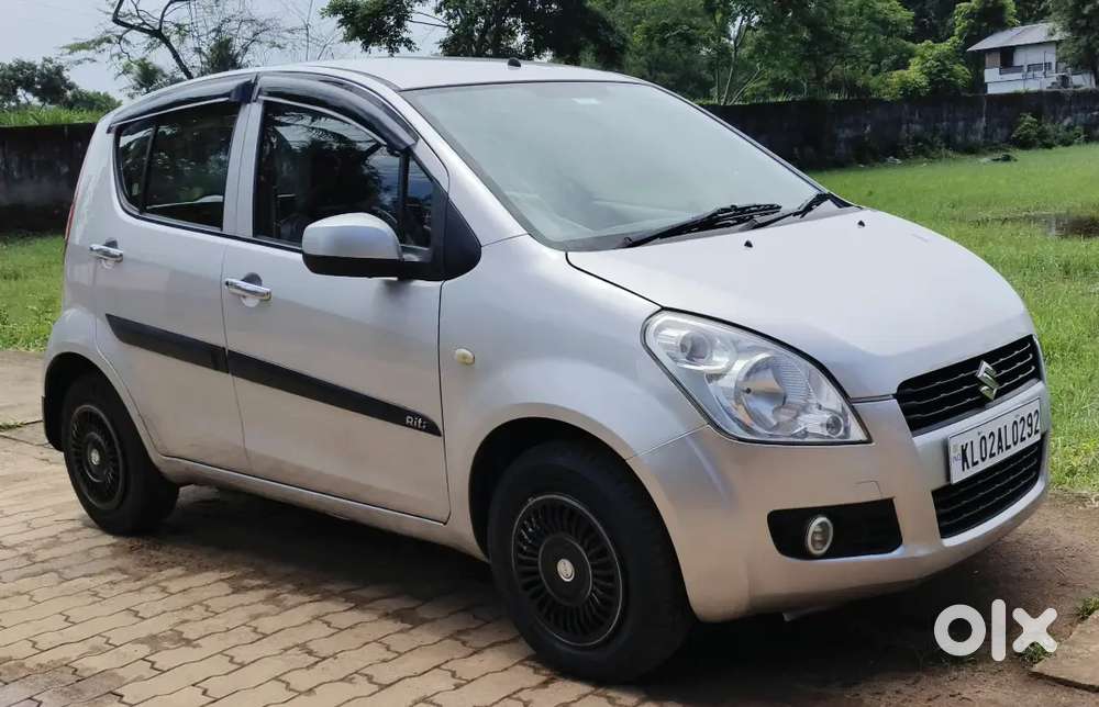 Maruti Suzuki Ritz Lxi, Bsiv,2012,petrol,second Owner