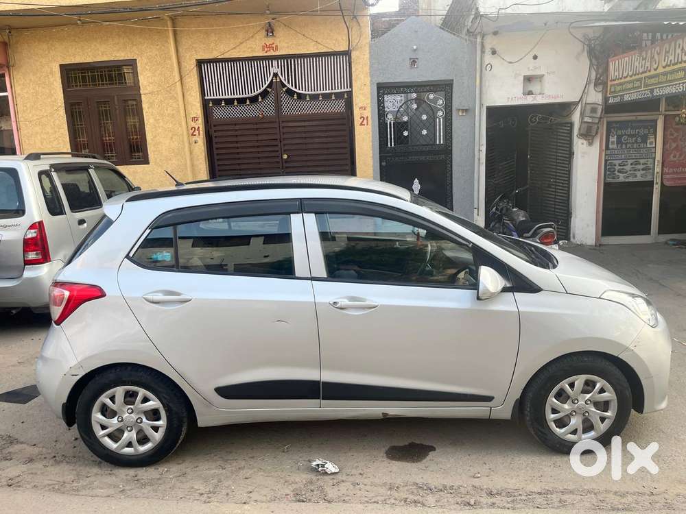 Hyundai Grand I10 1.2 Kappa Sportz Dual Tone, 2018, Cng & Hybrids