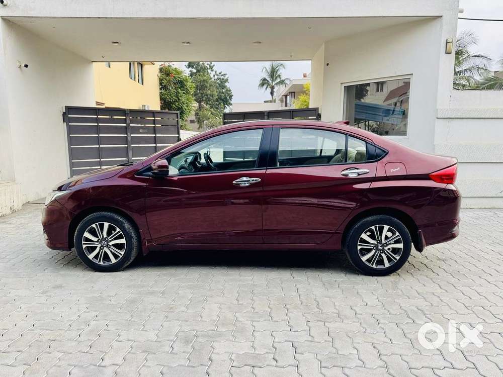 Honda City I-vtec V, 2017, Petrol