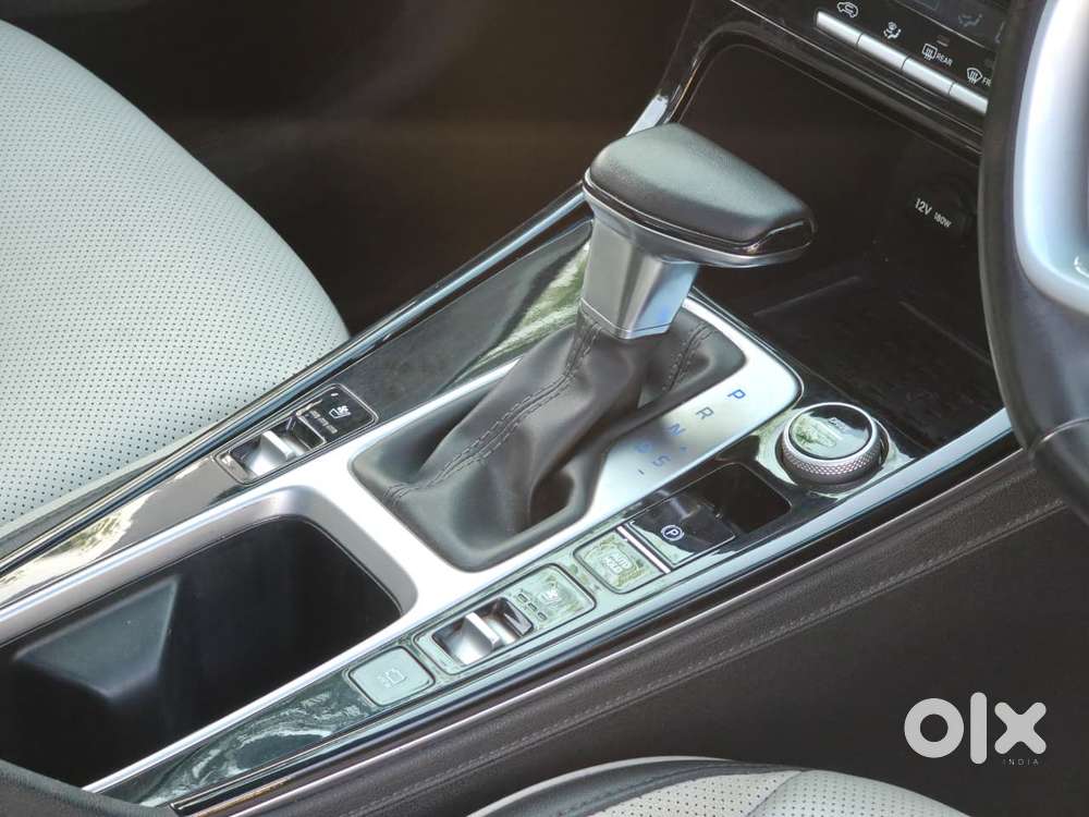 Hyundai Creta Sx (o) 1.5 Petrol Cvt, 2023, Petrol