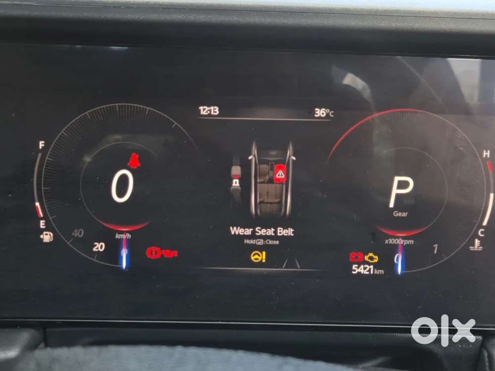 Mahindra Xuv700 2.2 Ax 7 Diesel At Luxury Pack Str, 2026, Diesel