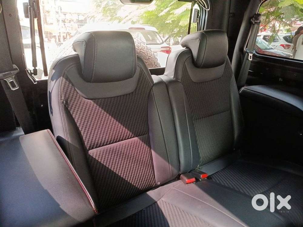 Mahindra Thar Lx D 4wd At, 2023, Diesel