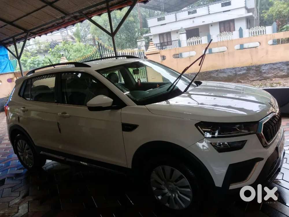 Skoda Kushaq Onyx Plus 1.0 Tsi  15,500 Km Driven  Company Service