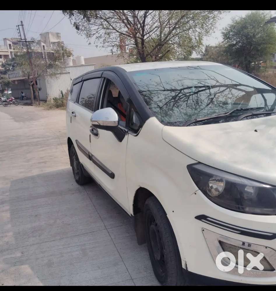 Very Good Condition Mahindra Marazzo 1.5 Plus 2019 D