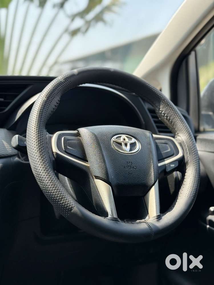 Toyota Innova Crysta 2.7 Gx At 8s, 2017, Diesel