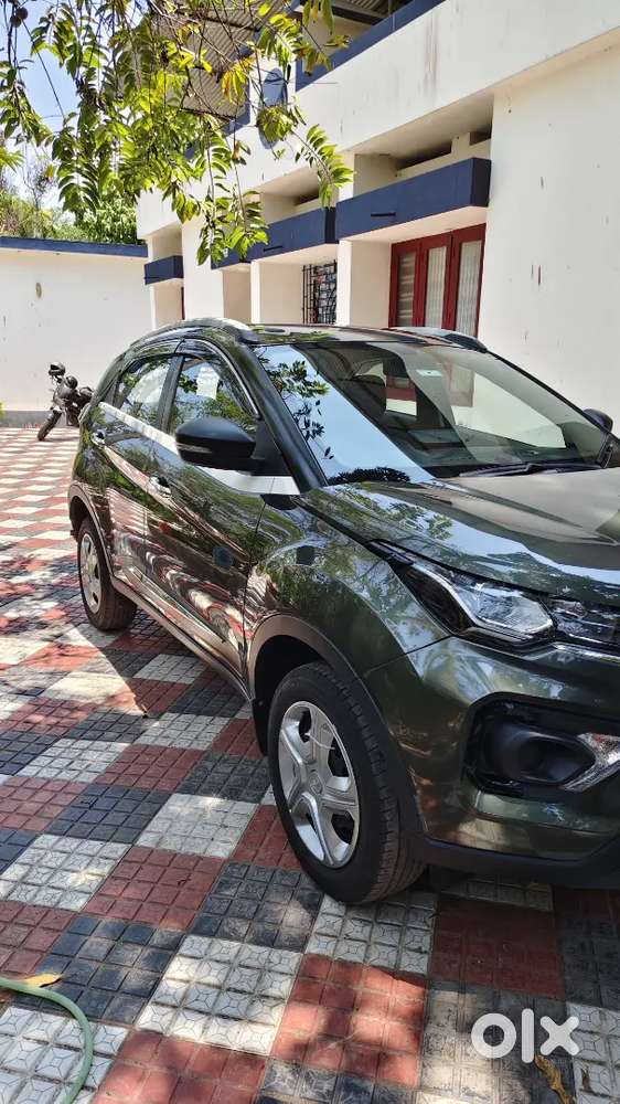 Tata Nexon 2021petrol Well Maintained.only Company Serviced Negotiable