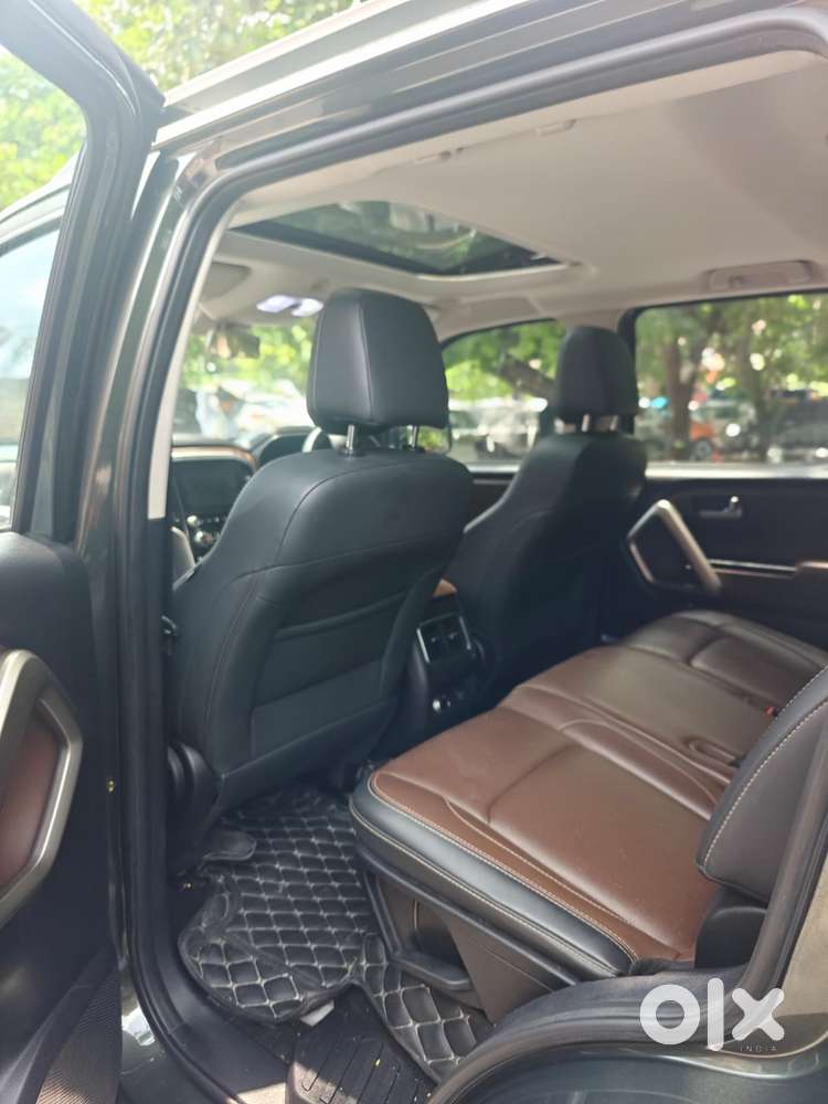 Mahindra Scorpio N Z8 L Petrol Mt 7 Str, 2023, Petrol