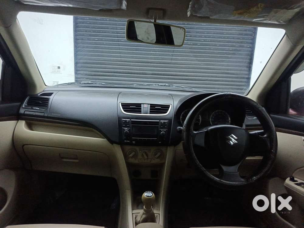 Maruti Suzuki Swift Dzire Vxi Optional, 2016, Petrol
