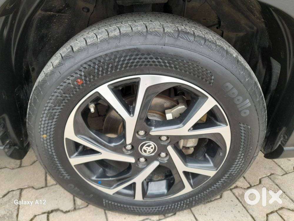 Toyota Urban Cruiser Hyryder 1.5 V Hybrid, 2024, Petrol