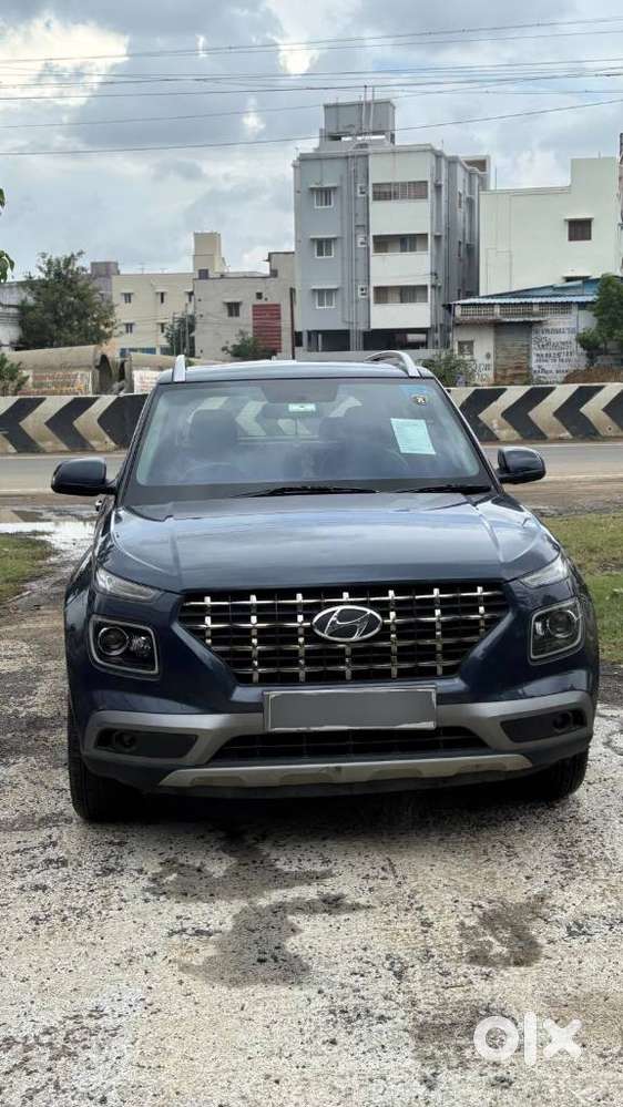 Hyundai Venue, 2021, Petrol