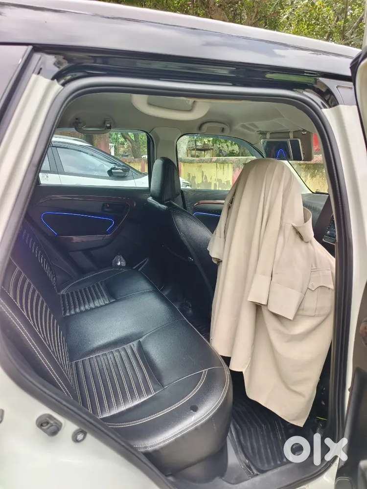 Maruti Suzuki Brezza 2019 Zdi+ Dual Tone