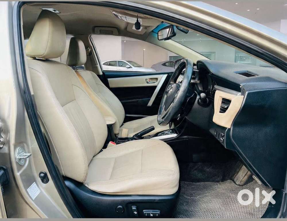 Toyota Corolla Altis Vl, 2015, Petrol