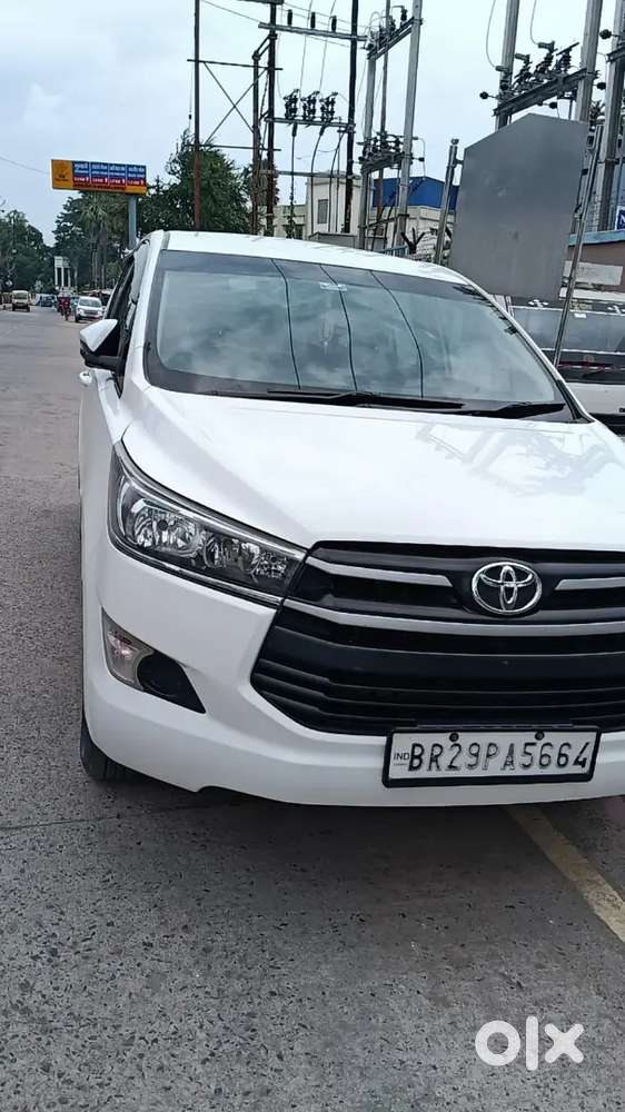 Toyota Innova Crysta 2018 Diesel 92000 Km Driven