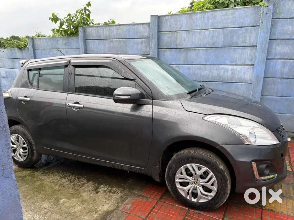 Swift Maruti Petrol 2017 Year
