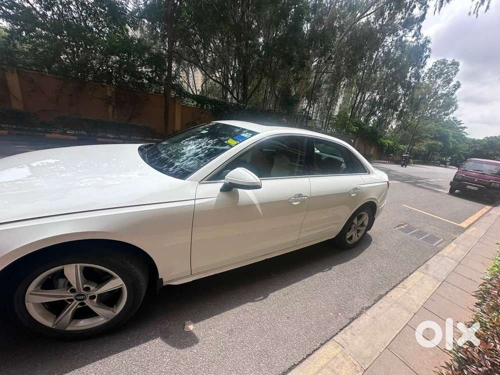 Audi A4 Petrol 2021