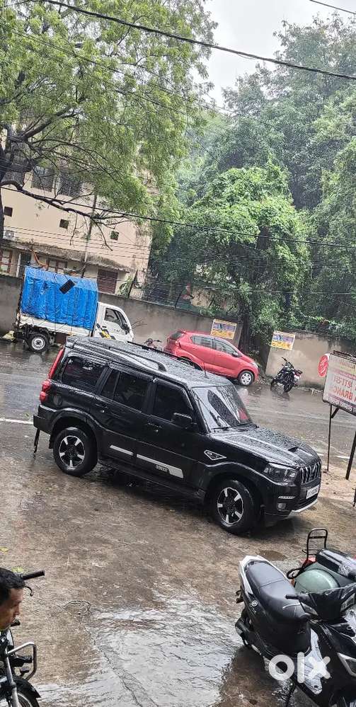 Mahindra Scorpio Classic 2023 Diesel Manual