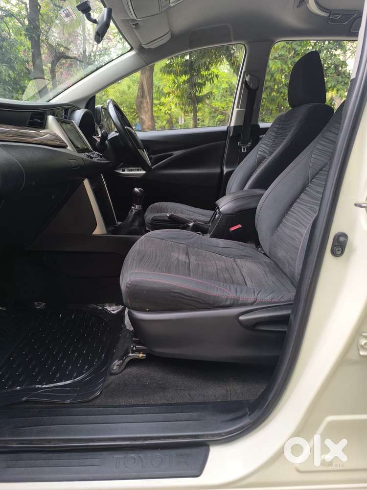 Toyota Innova Crysta Touring Sport 2.4 Mt, 2017, Diesel