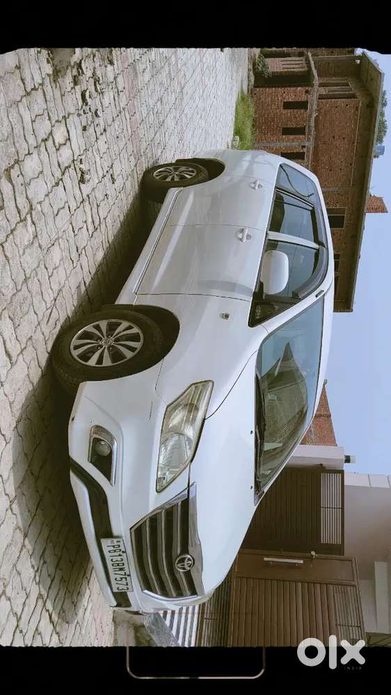 Toyota Innova Diesel 2015