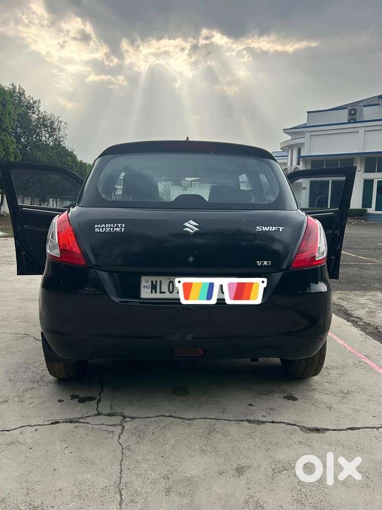 Maruti Suzuki Swift 2012